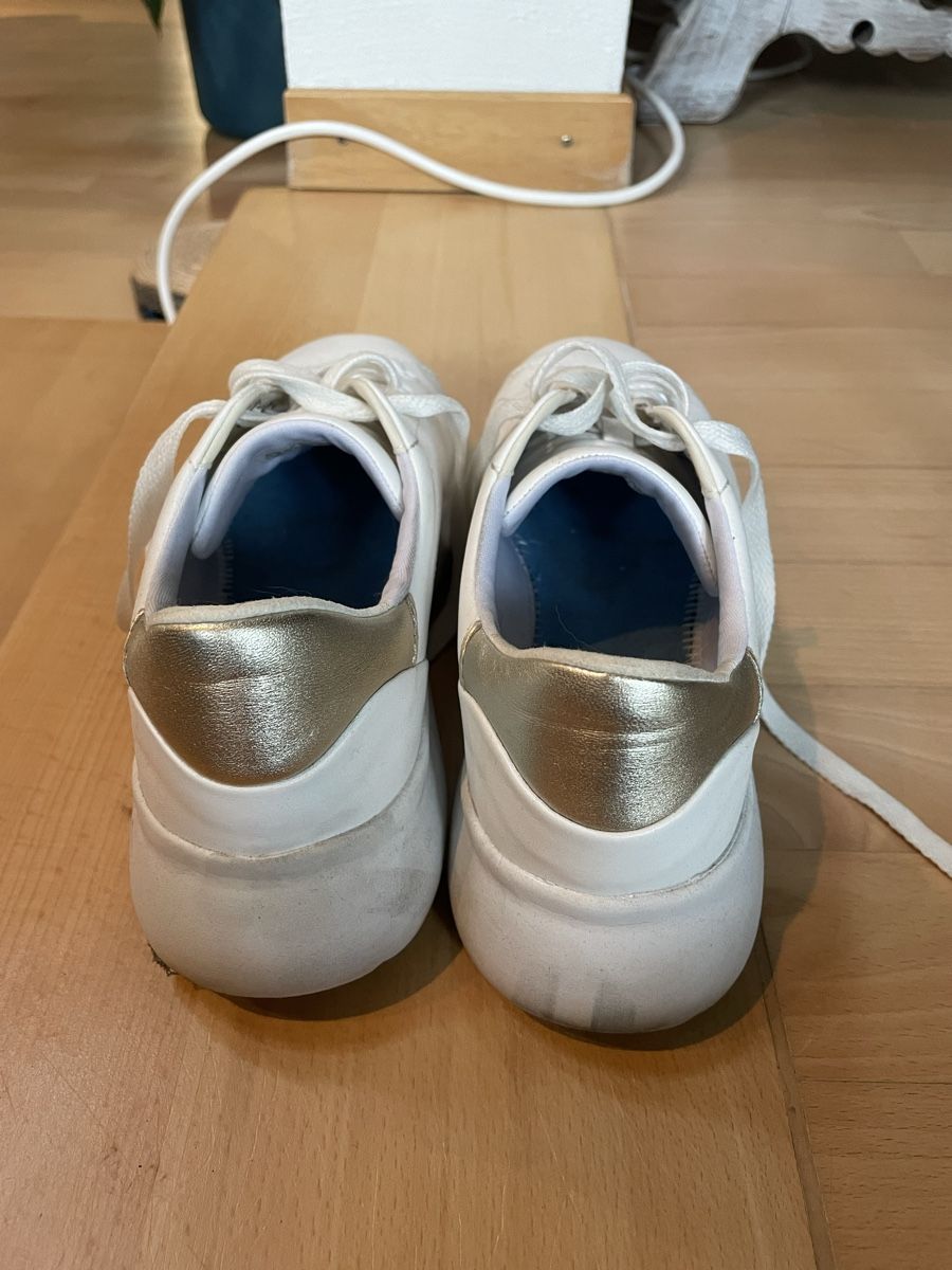 Geox Scarpe da donna: GEOX Sneaker weiss – Usato da Winterthur venduto da Xavira 2