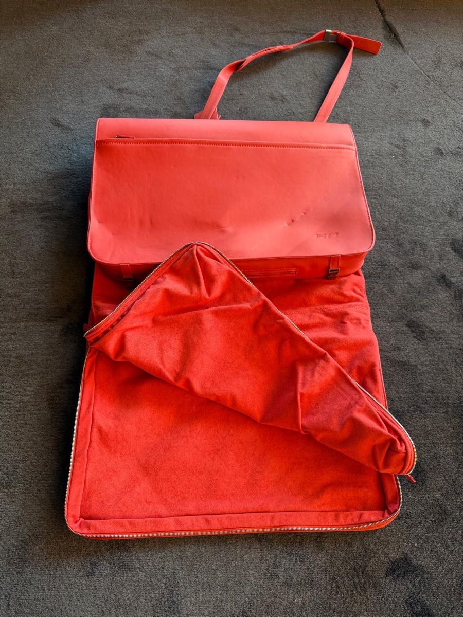 Valigie: Ensemble de bagages pour Audi R8 Coupe – Usato da Grandvaux venduto da Leloudu099 4