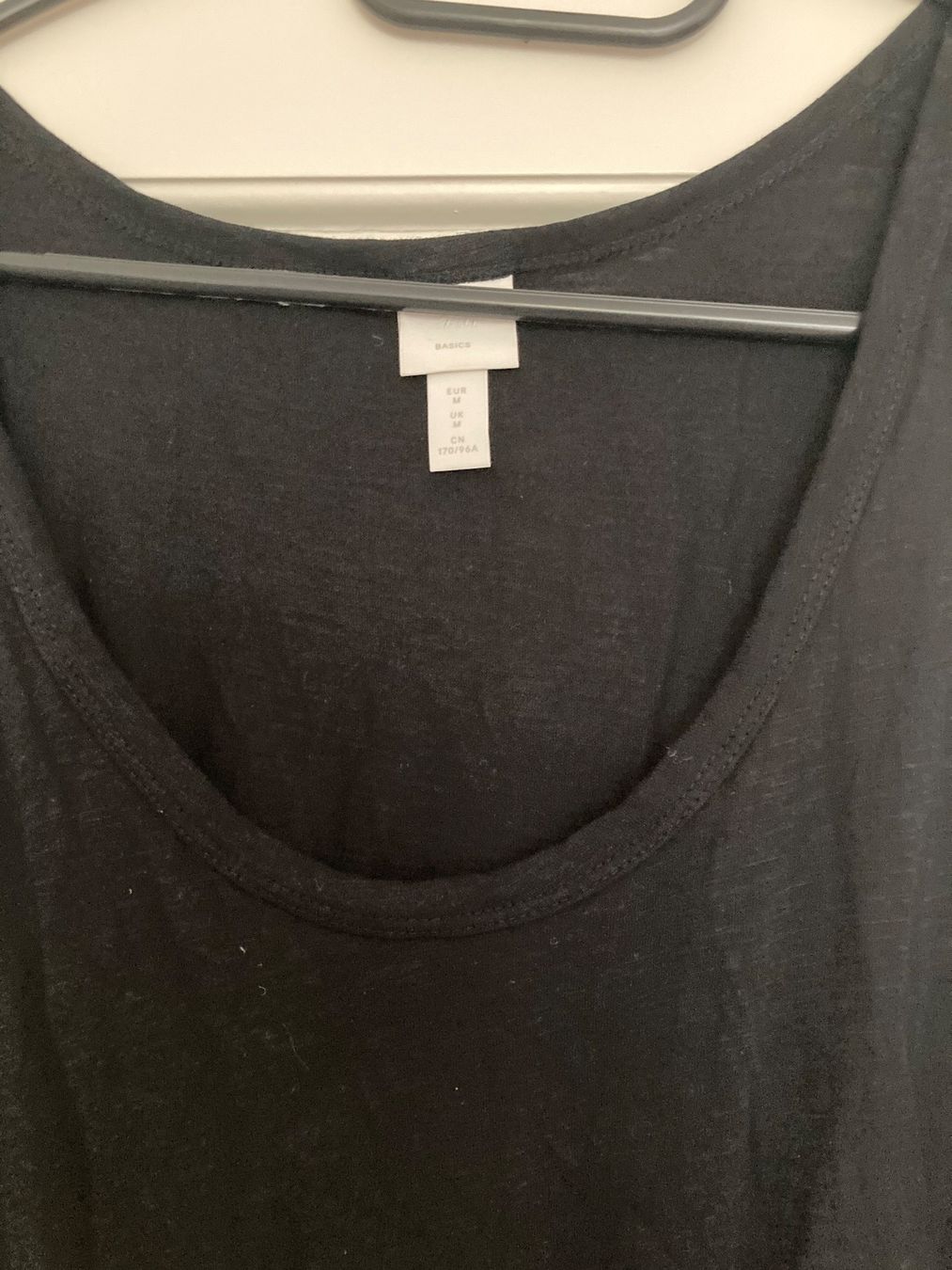 H&M Robes: Kleid – Neuf (Voir description) à Bern par NAJAW85 1
