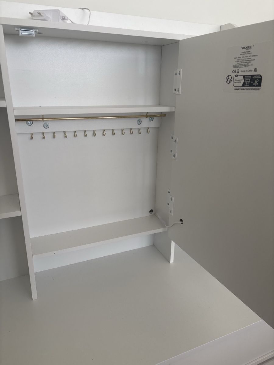 Ikea Installations & Meubles: schminktisch – D'occasion à Neuhausen par kat_9dyc 1