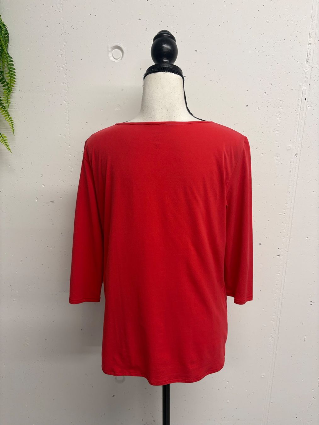 Marc Cain T-shirt: Marc Cain Shirt rot Rundhalsausschnitt 44 Basic 3/4 Ärmel – Nuovo (secondo la descrizione) da Regensdorf venduto da sec_l5cr 2