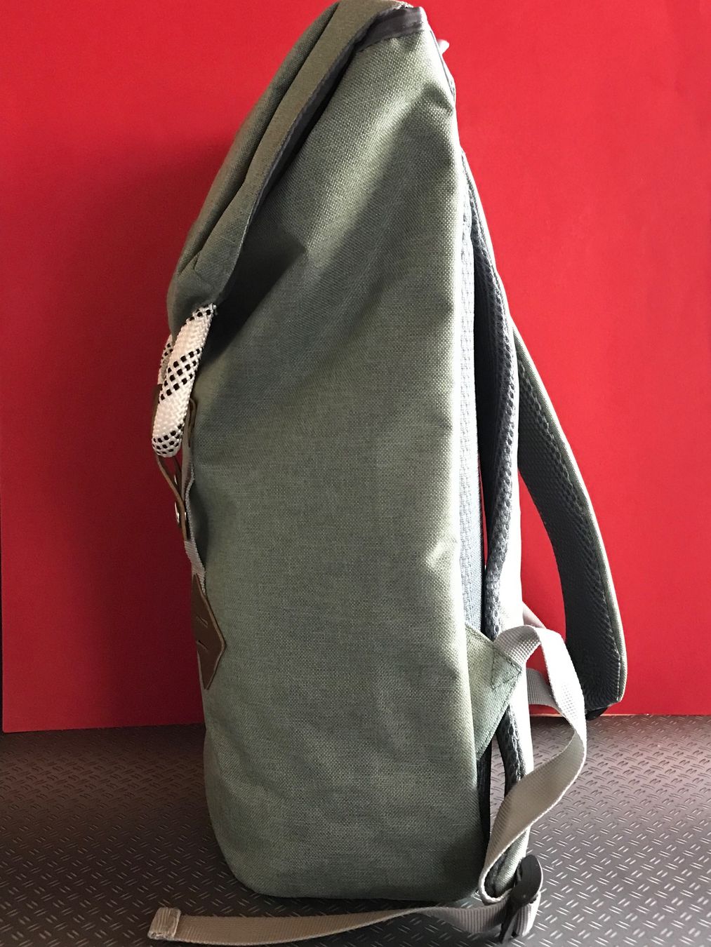 Zaini: Rucksack Freizeitrucksack Alltagsrucksack NEU OVP – Nuovo (secondo la descrizione) da Däniken SO venduto da allerlei54 4