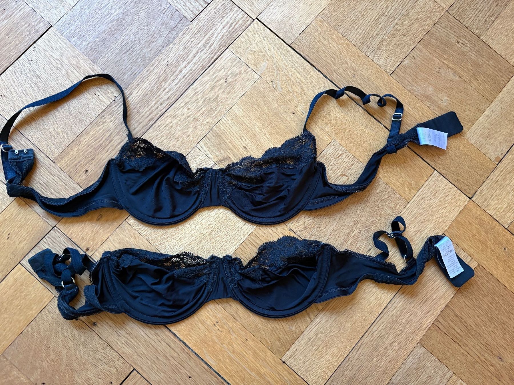 Hanro Sonstige Unterwäsche: 2-tlg Set HANRO BHs - 70 A / 75 A – Gebraucht aus Zürich von triangular