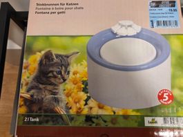Katzen Trinkbrunnen, 2 Liter Tank, neuwertig, Top Zustand!