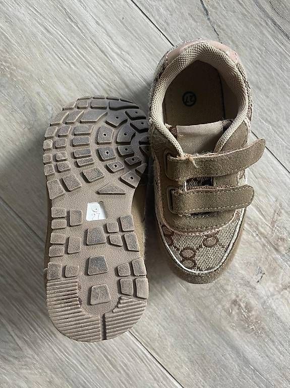 Scarpe per ragazzi: Kinderschuhe Gr. 27 – Usato da Küttigen venduto da meye6 2