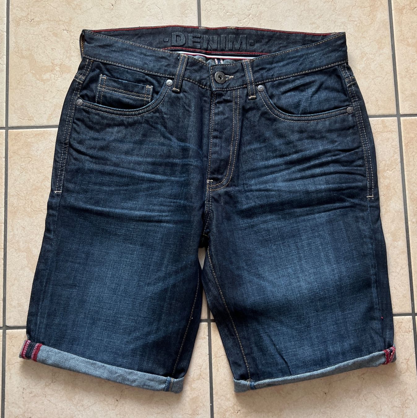 Jeans: Hose kurz DENIM Grösse 32 – Gebraucht aus Brunnen von Bonitoman