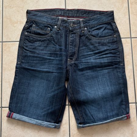 Hose kurz DENIM Grösse 32