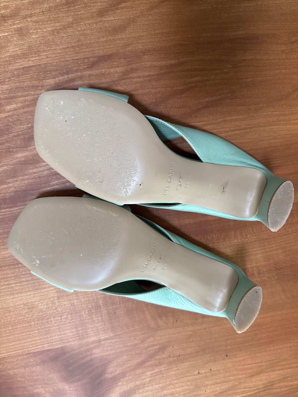 Scarpe da donna: Mules Del Carlo – Usato da Zürich venduto da Rel1 2