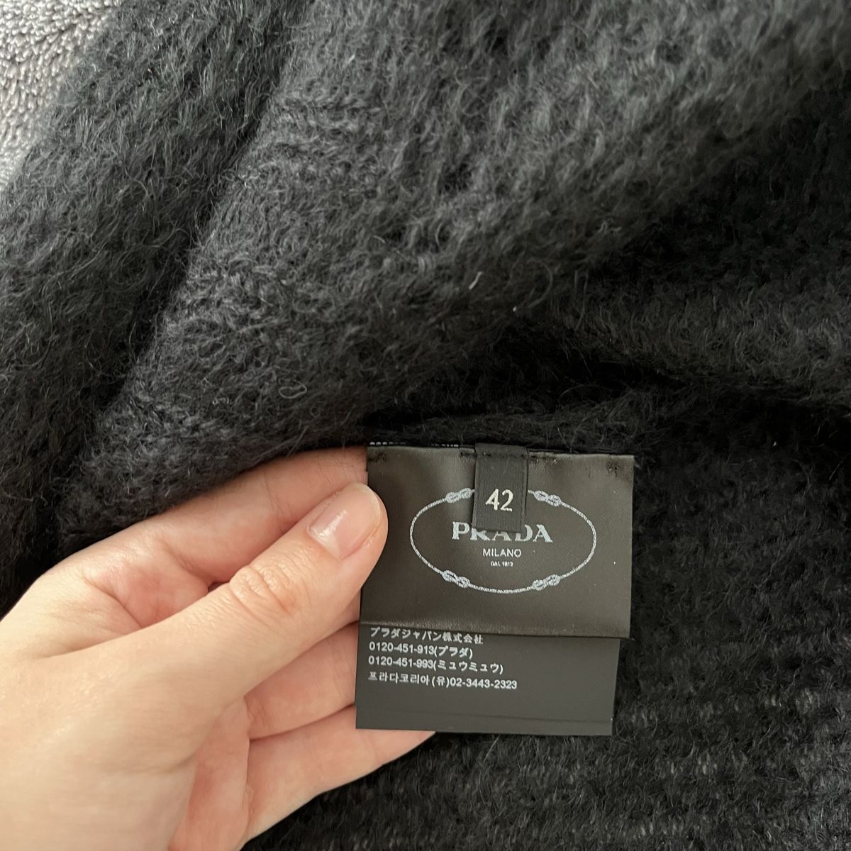 Prada Maglioni & Felpe: Prada Mohair Cardigan – Nuovo (secondo la descrizione) da Zug venduto da saskia-chiara 5