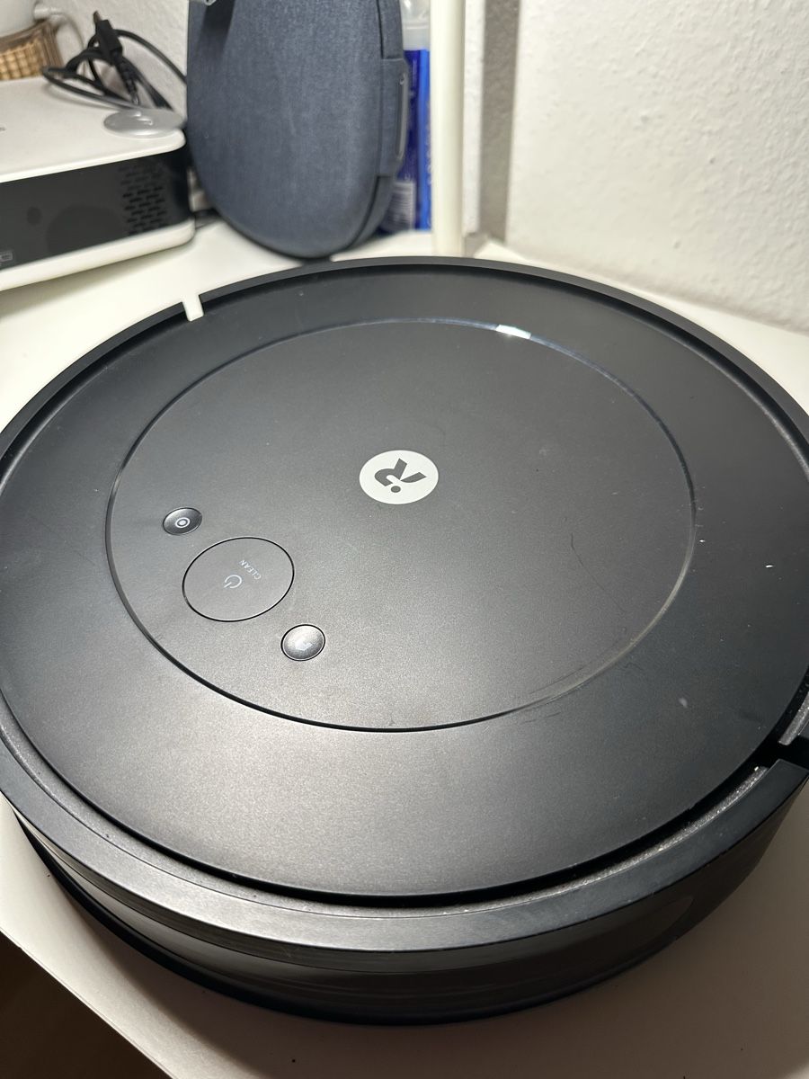 Staubsauger & Zubehör: iRobot Roomba combo essential- smart vacuum cleaner – Gebraucht aus Zürich von als_d57v 1