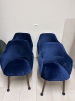 4er Set blaue Esstischstühle mit Armlehne