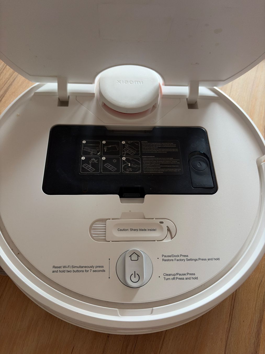 Xiaomi Aspirapolveri & Accessori: Xiaomi MI Robot Vacuum S12 – Usato da Hombrechtikon venduto da Dokmasa 2