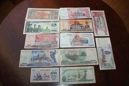 Indonésie lot 12  billets
