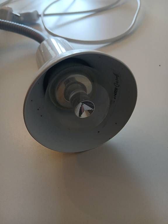 Lampade: Neuwertige Tischlampe mit Klemme – Usato da Zürich venduto da Metatron2022. 2