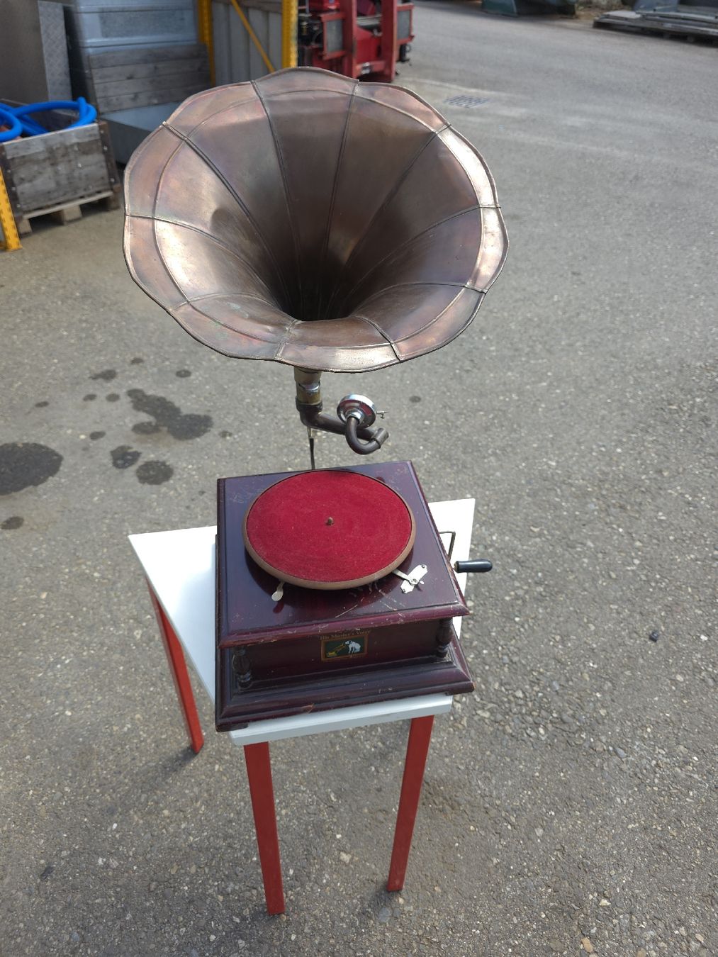 Plattenspieler: antikes Grammophon – Gebraucht aus Baar von alf_682d 2