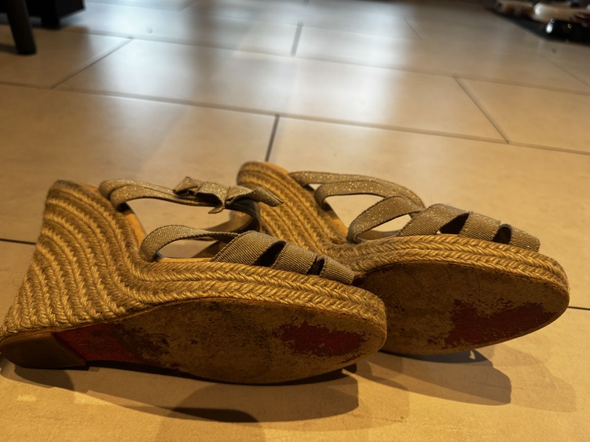 Christian Louboutin Scarpe da donna: Sandale Christian Louboutin  – Usato da Mont-sur-Rolle venduto da 68b_2ctd 5