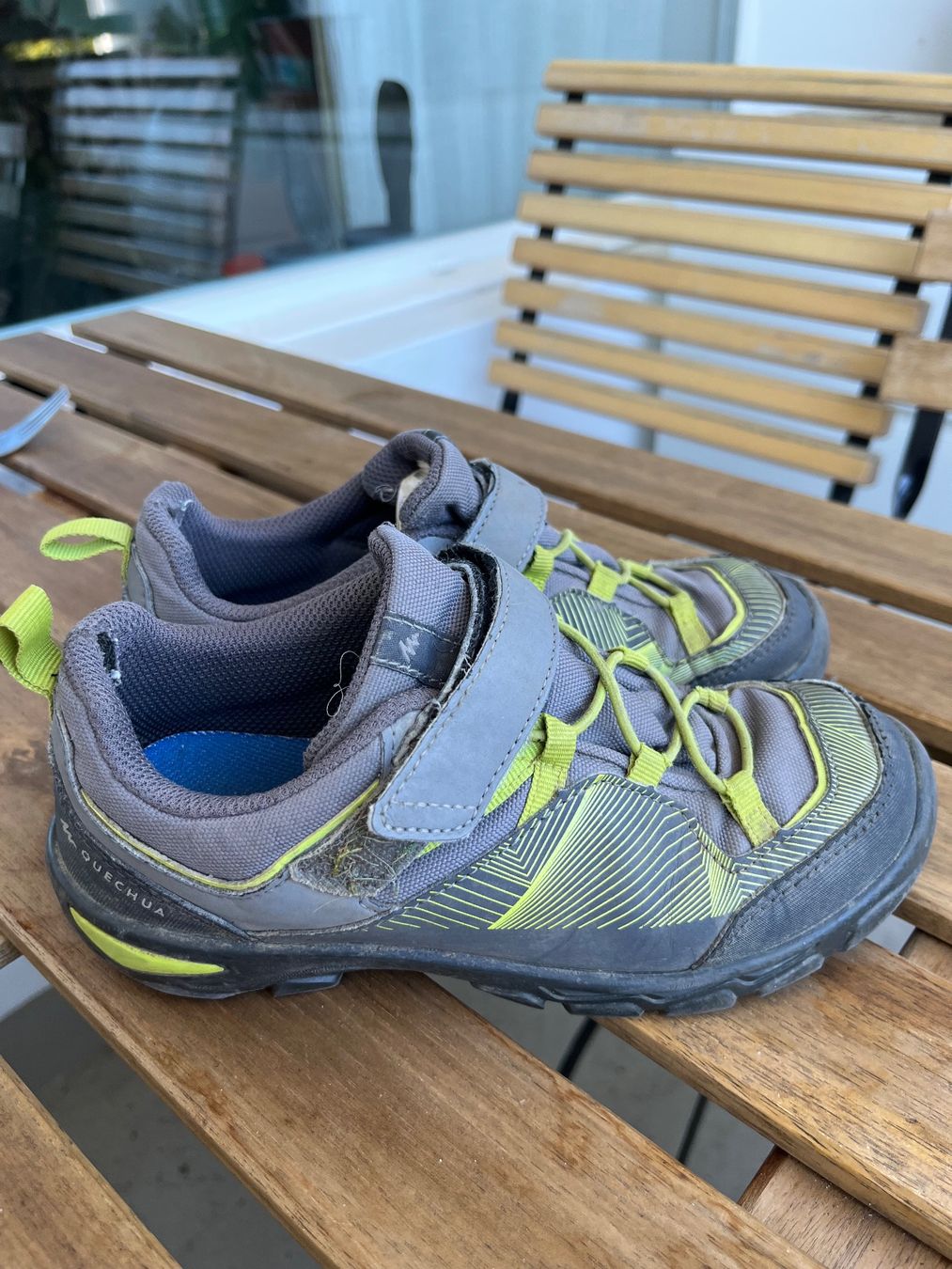 Decathlon Scarpe per ragazzi: Quechua Wanderschuhe Gr. 33 – Usato da Bern venduto da kho_s6j8 4