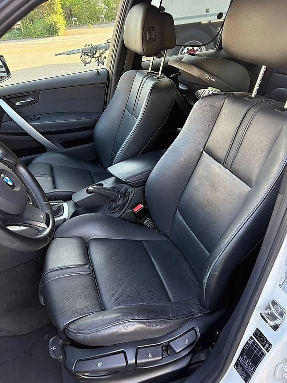 BMW Automobili: BMW X3 20d – Usato da Luzern venduto da Elyalvarez 3