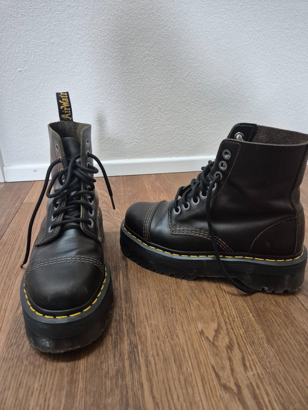 Dr. Martens Damenschuhe: Dr Martens Sinclair brown size 38 – Gebraucht aus Zürich von monadiederich 2