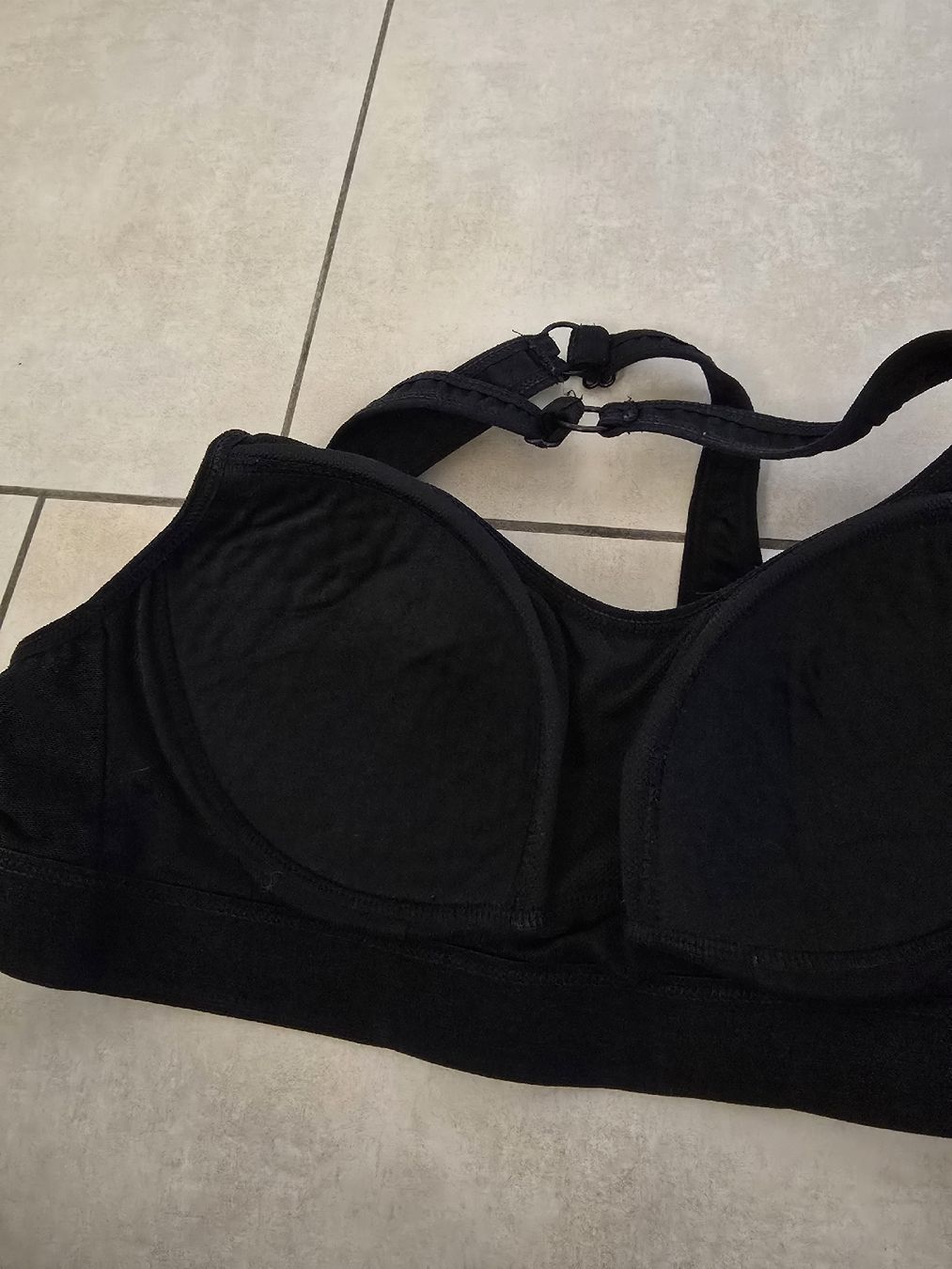 Tops: Sport BH - Grösse S – Gebraucht aus Rickenbach b. Wil von Kth_v8 2