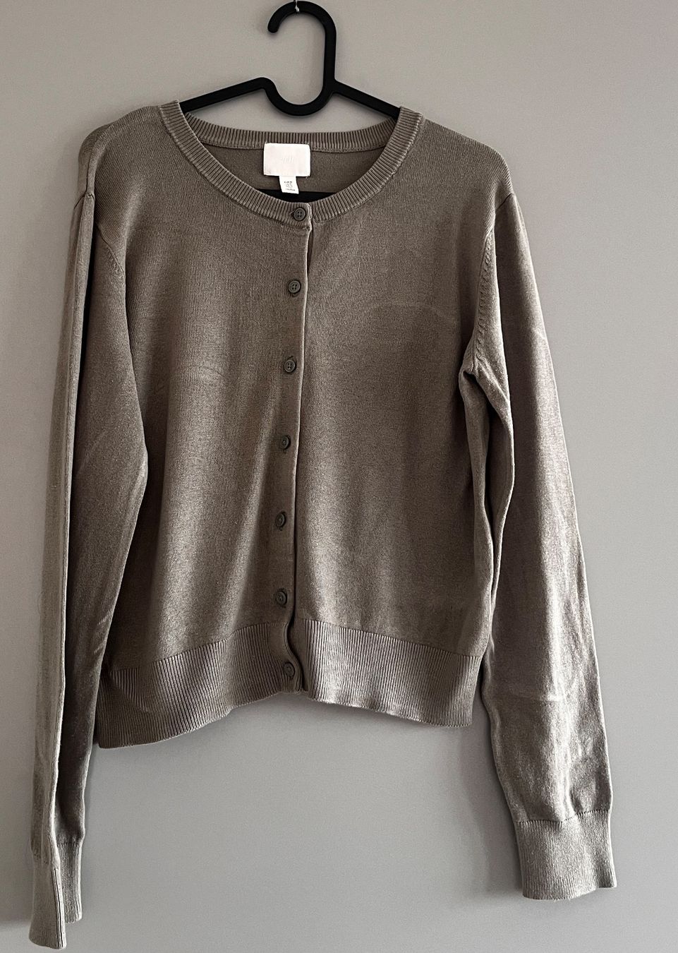 H&M Pulls & Sweat-shirts: Strickjacke – D'occasion à Oberrieden par sardi03 1