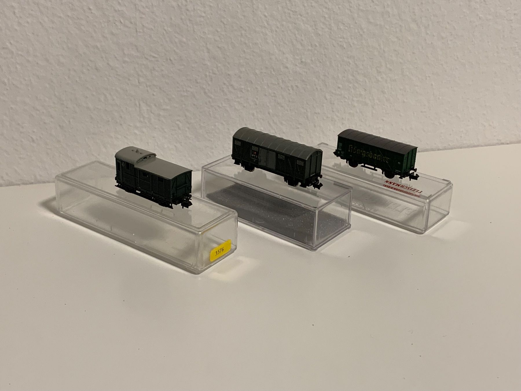 Modellini di ferrovie: Spur N Güterwagen Set 3-teilig – Usato da Neuenegg venduto da Mazdanier 1