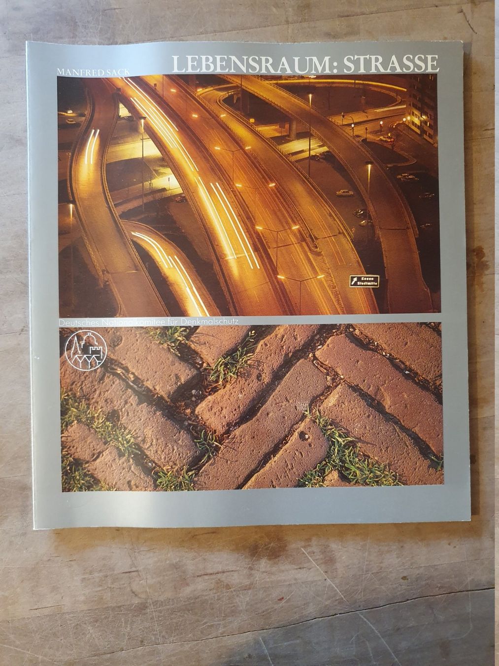 Libri: Lebensraum Strasse Manfred Sack – Usato da Zürich venduto da loosebone