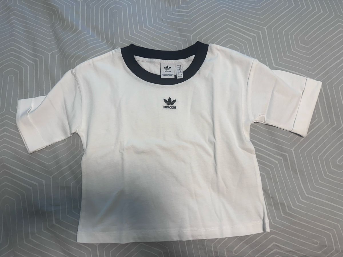 Adidas Tops: Adidas Top S – Neuf (Voir description) à Laupen BE par Smythe 2