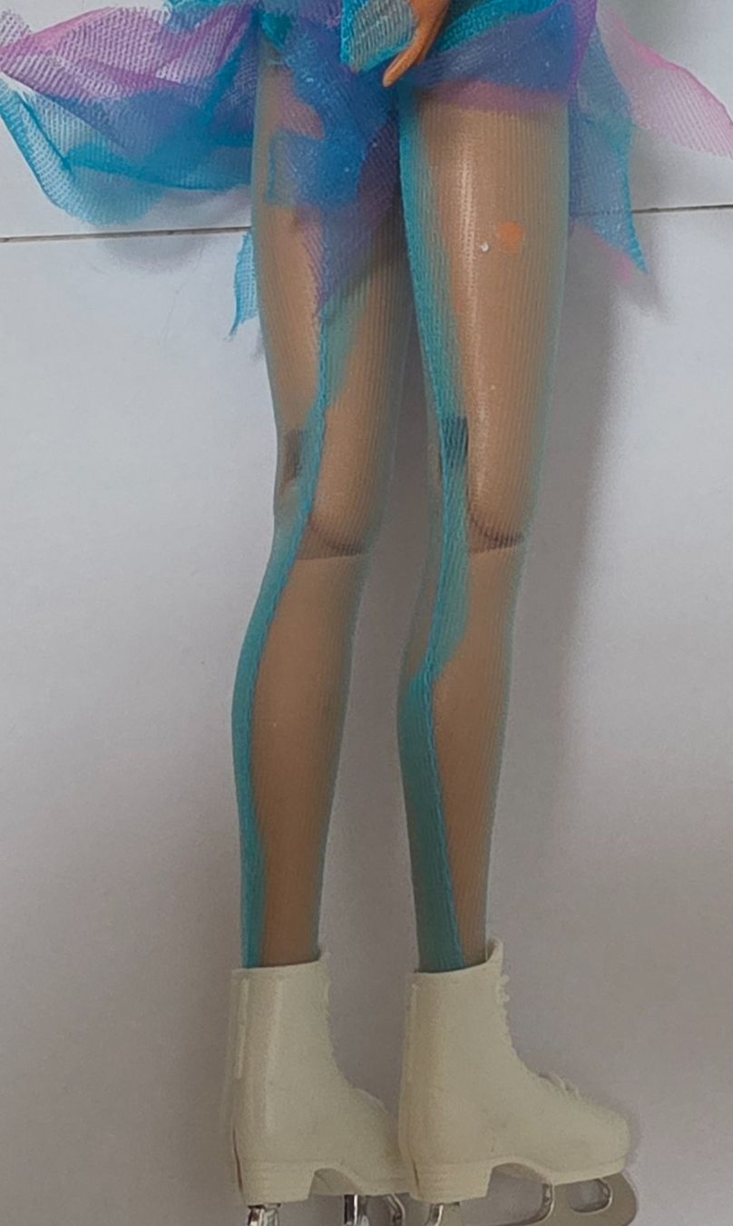 Bambole: Barbie Olympic Skater 1997 – Usato da Bulle venduto da Chimchiree 2