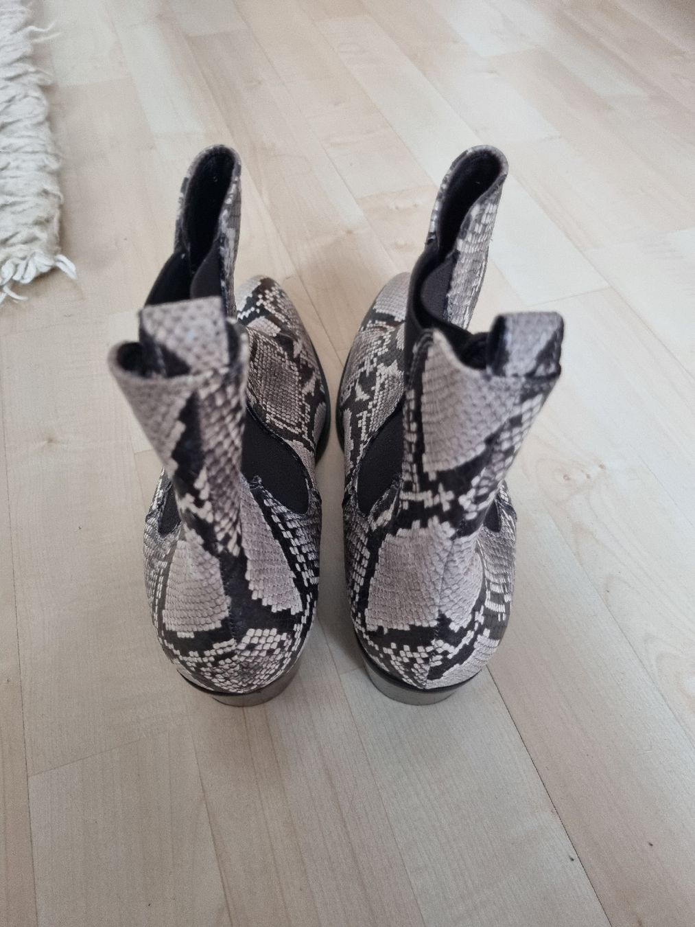 Chaussures femmes: Stiefelette – Neuf (Voir description) à Jegenstorf par dau_ct8d 1