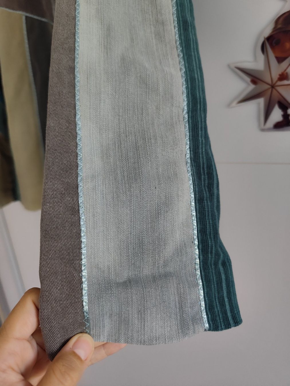 Giacche: Jacke Patchwork Design mehrfarbig mit Reissverschluss – Usato da Zürich venduto da Sonnenkind1103 5