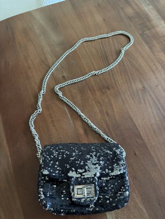 Elegante Clutch mit Pailletten für Party's
