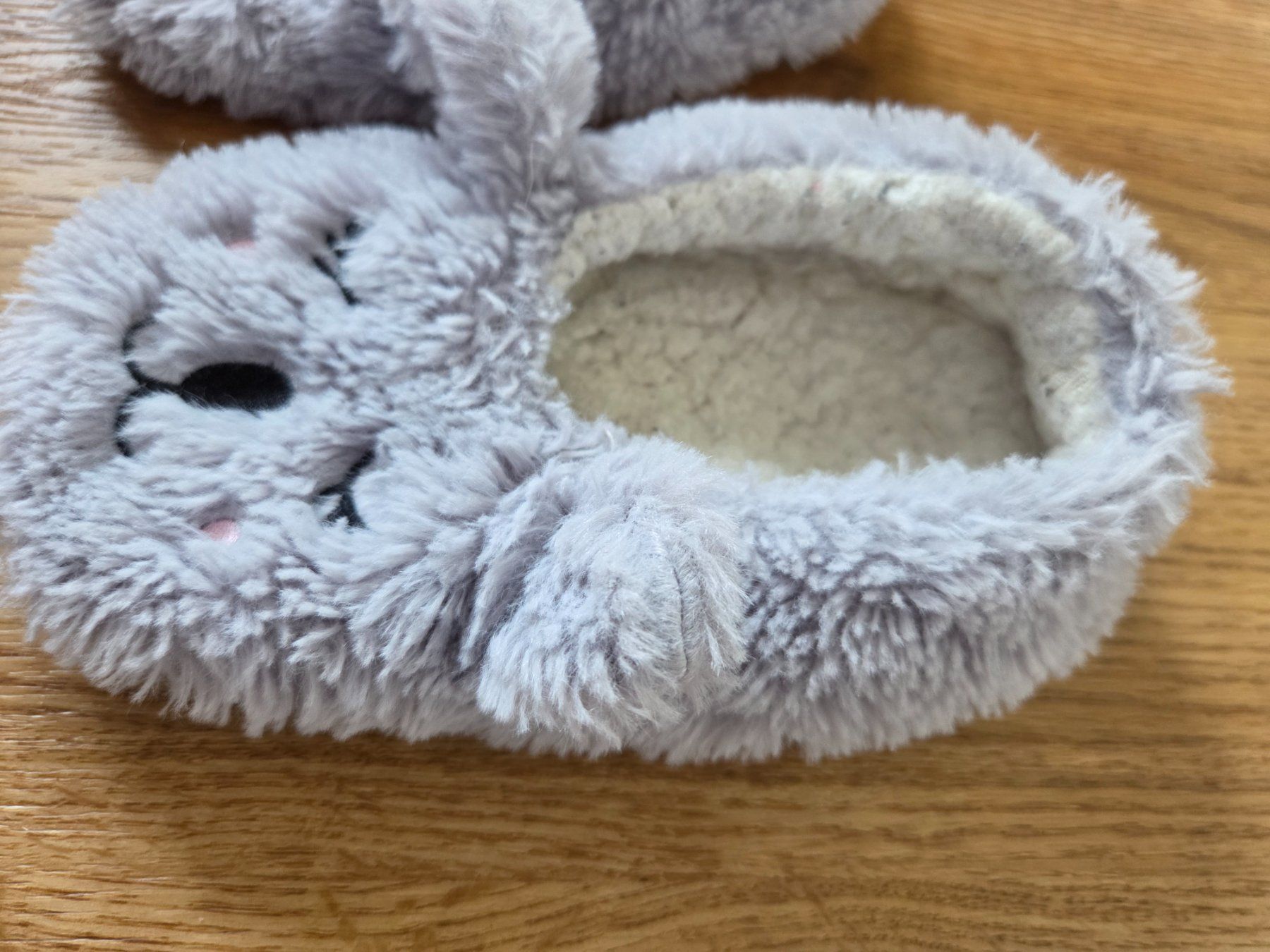 Scarpe per ragazzi: Kuschel Hausschuhe Koala Gr. 27 / 28 – Usato da Heinrichswil venduto da frankie19860 3