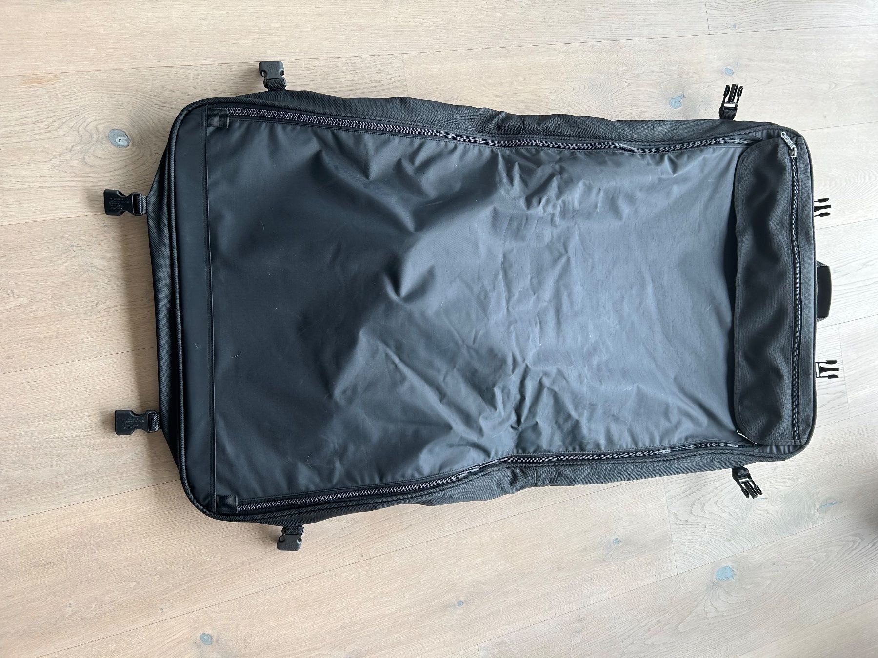Bree Borse: Kleidersack von BREE – Usato da Kilchberg ZH venduto da Anie. 3