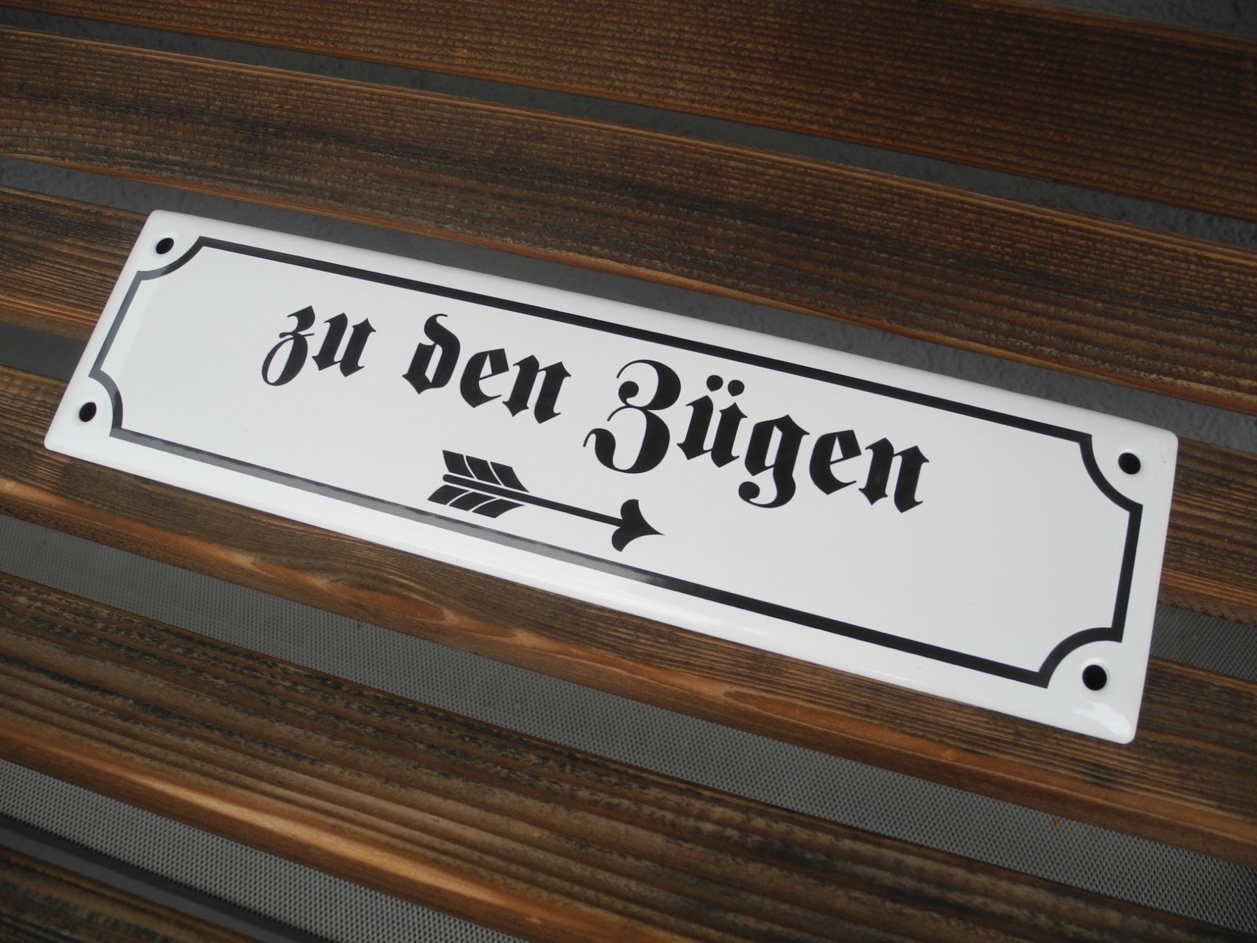 Insegne: ZU DEN ZÜGEN EMAIL – Nuovo (secondo la descrizione) da Reinach AG venduto da Huckleberrysix 2
