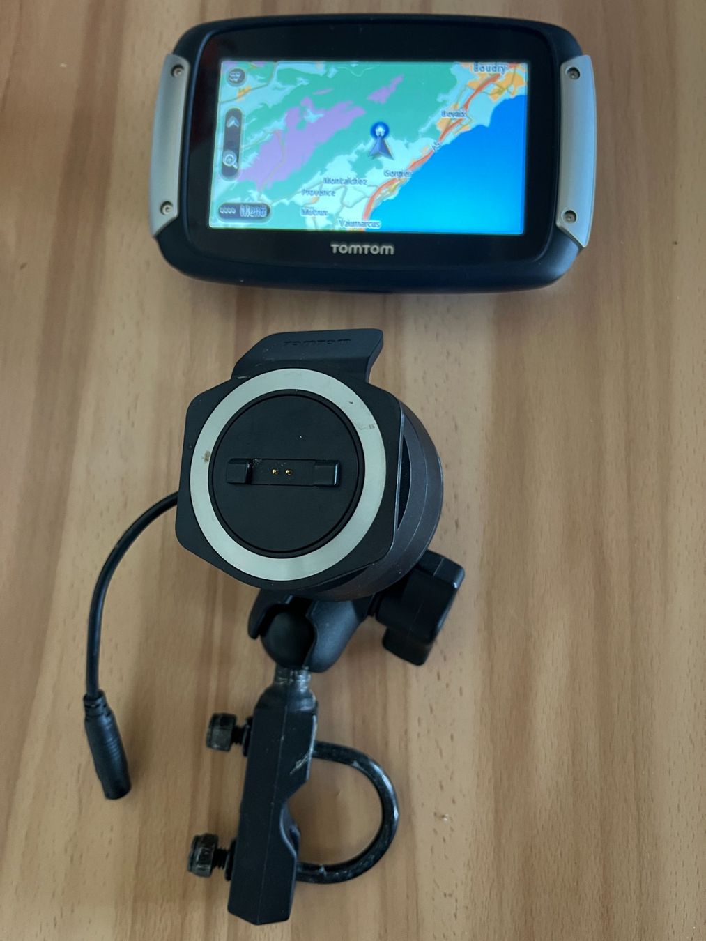 Tomtom Navigatori: TOMTOM Rider – Usato da Gorgier venduto da Jamu394565