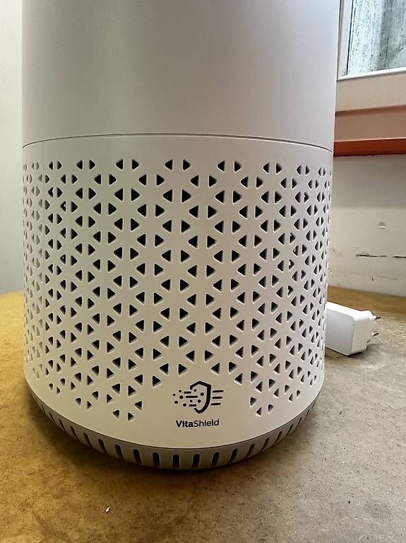 Purificatori d'aria: Philips Luftreiniger Air Purifier VitaShield HEPA Filter – Usato da Bonstetten venduto da YinNation 1