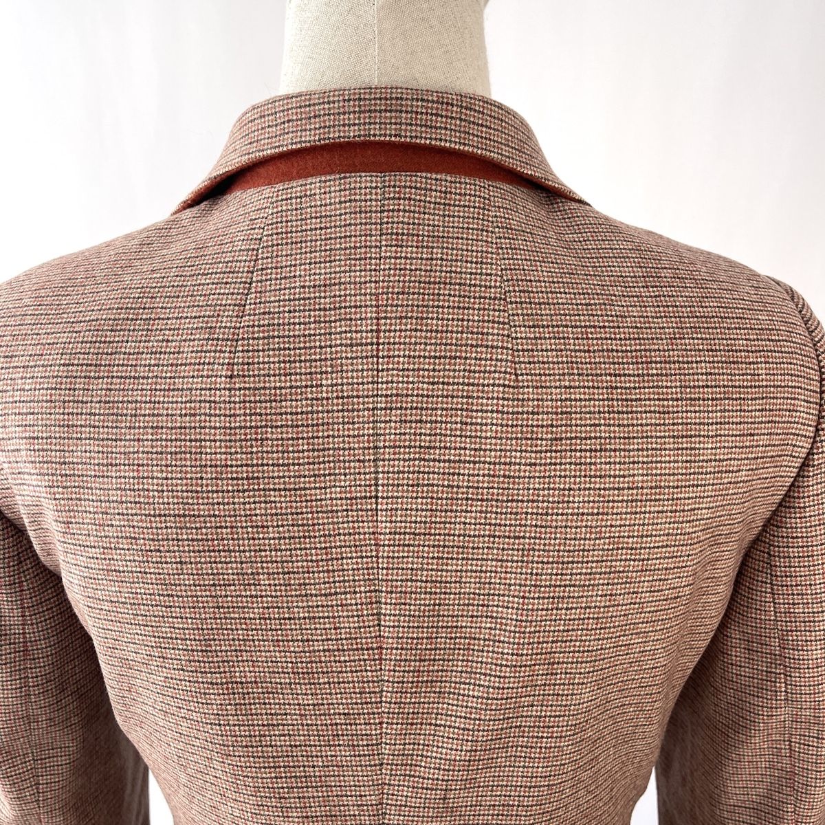 Akris Giacche: AKRIS Wool/Angora/Cashmere Blazer – Nuovo (secondo la descrizione) da Emmen venduto da Avviivva_Com2023 7