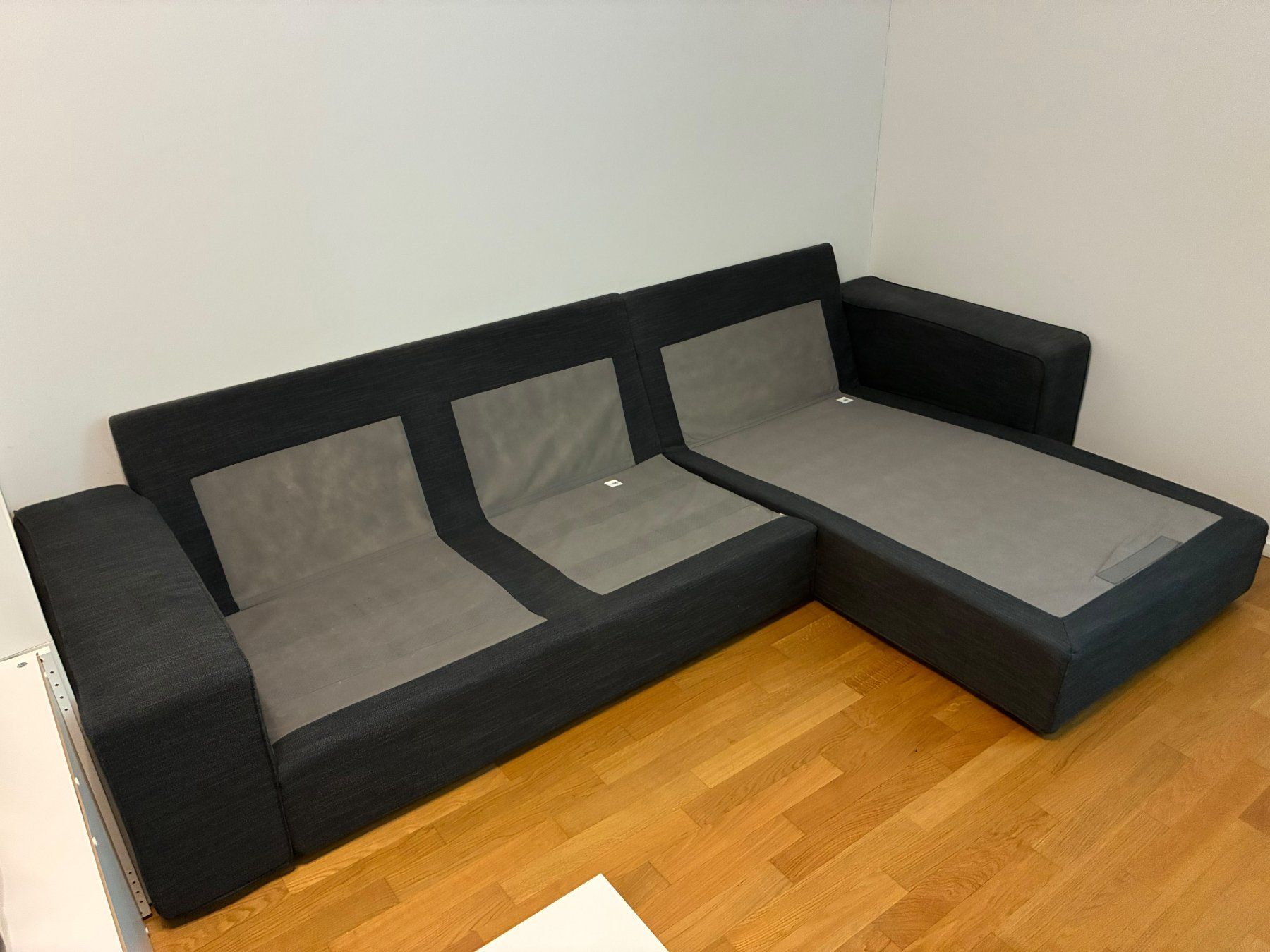 Ikea Sofas: GRATIS: IKEA Gronlid Sofa mit Hocker dunkelgrau – Gebraucht aus Münchenstein von sabrinchen02 9