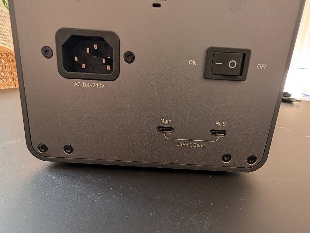 Custodie: Yottamaster 5-Bay USB-C Festplattengehäuse, 10Gbps – Usato da Zunzgen venduto da MforM 1
