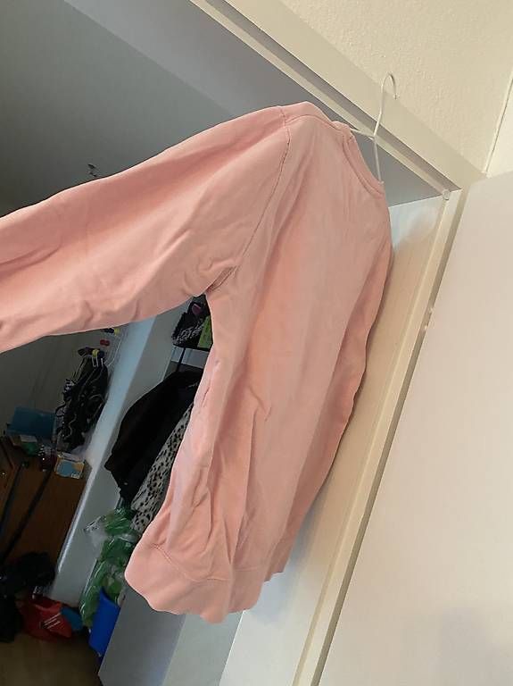 Maglioni & Felpe: Sweater Pullover rosa – Usato da Bern venduto da n-dine 3