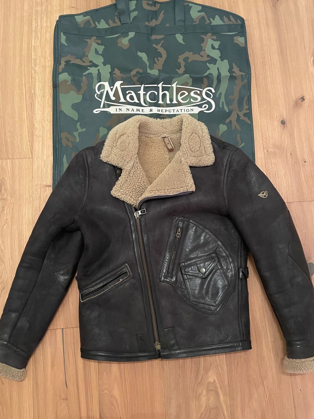 Giacche: Matchless Fokker Shearling jacket 38 – Usato da Forch venduto da Joedassin_79