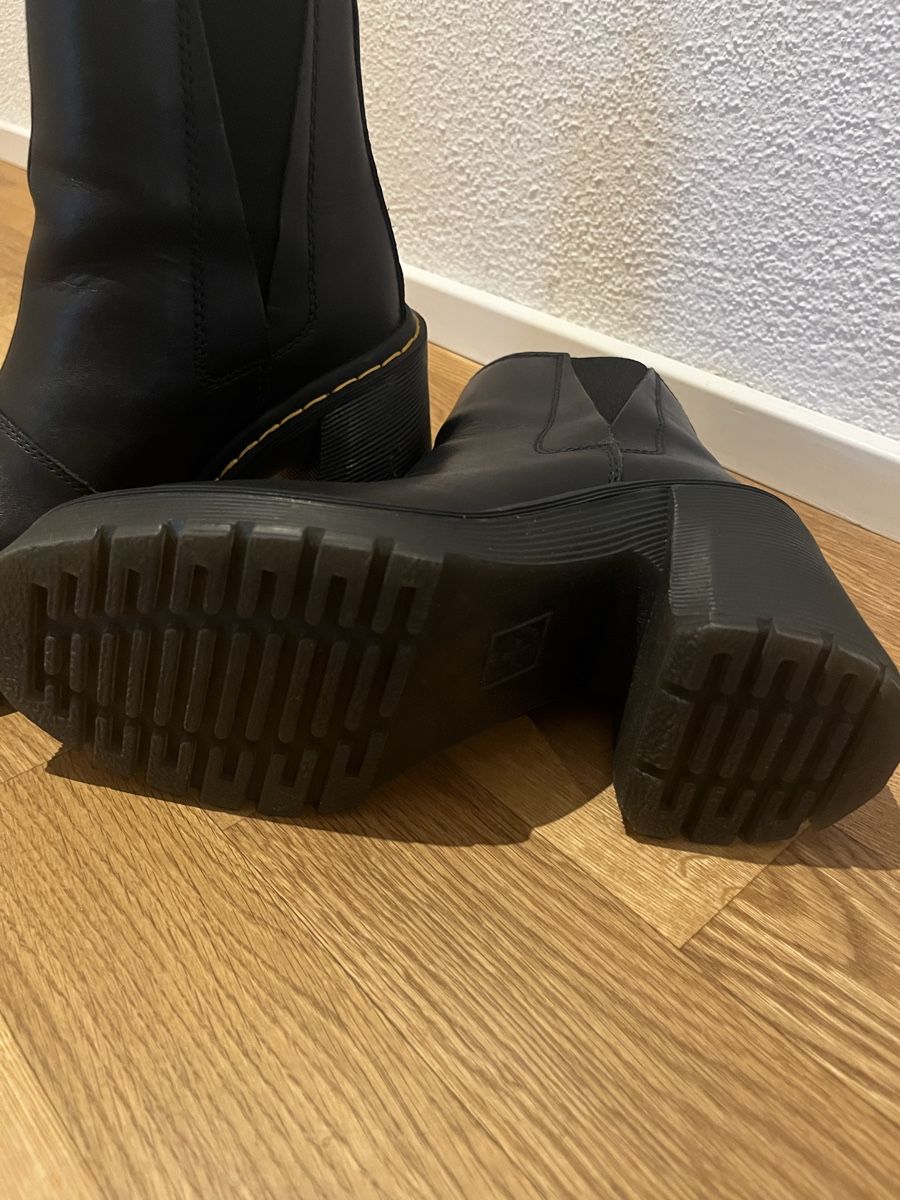 Dr. Martens Scarpe da donna: Dr. Martens Plateaustifelette black – Usato da Hochfelden venduto da Skast 2