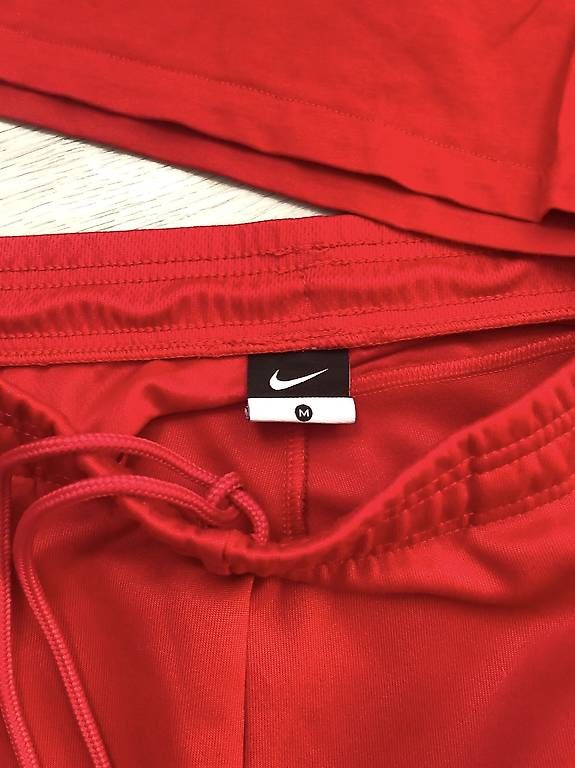 Nike Kleiderpakete: Trainingsanzug FC Augsburg Herren – Gebraucht aus Wetzikon ZH von Andrea02071985 4
