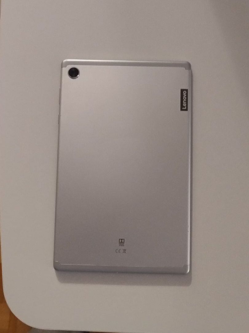 Lenovo Tablet PC: Lenovo tablet – Usato da Egg b. Zürich venduto da el_gato_77 1