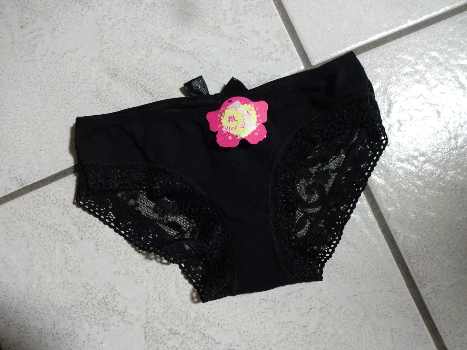 Sonstige Unterwäsche: Schöner Spitzen Slip/Pants – Neu (gemäss Beschreibung) aus Rothrist von Mistery1