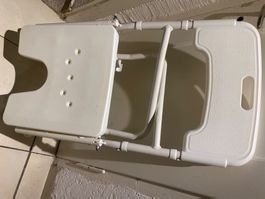 Duschhocker mit Armlehnen, weiss, leicht gebraucht 55 Zei...