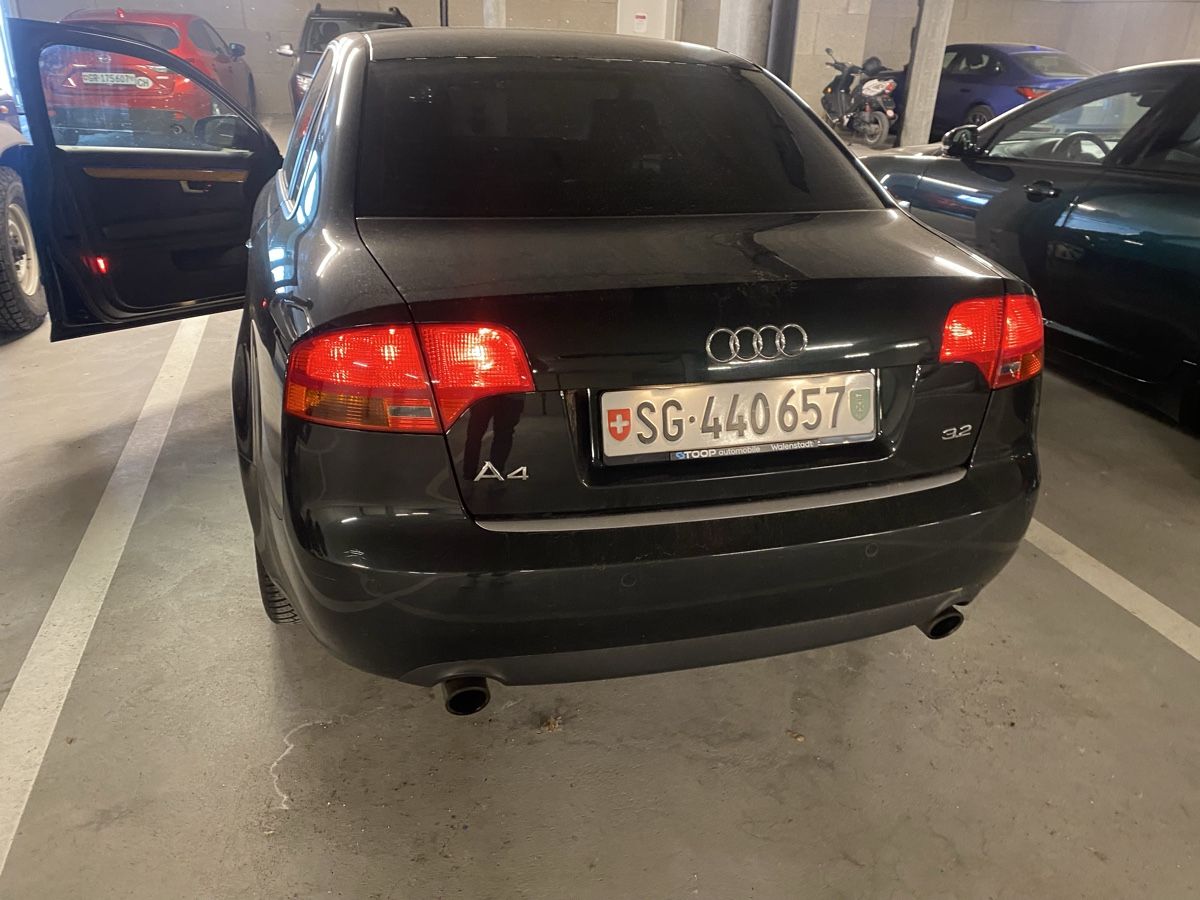 Audi Automobili: Zu verkaufen Audi a4 b7 – Usato da Walenstadt venduto da CocaCola-15 1