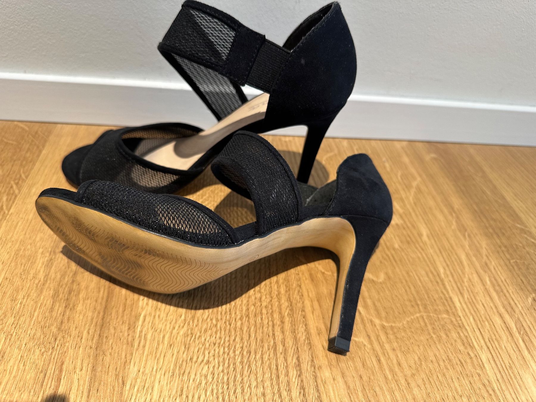 Scarpe da donna: Pumps, Schwarz, Grösse 36 – Usato da Oberriet SG venduto da Demi_H 1