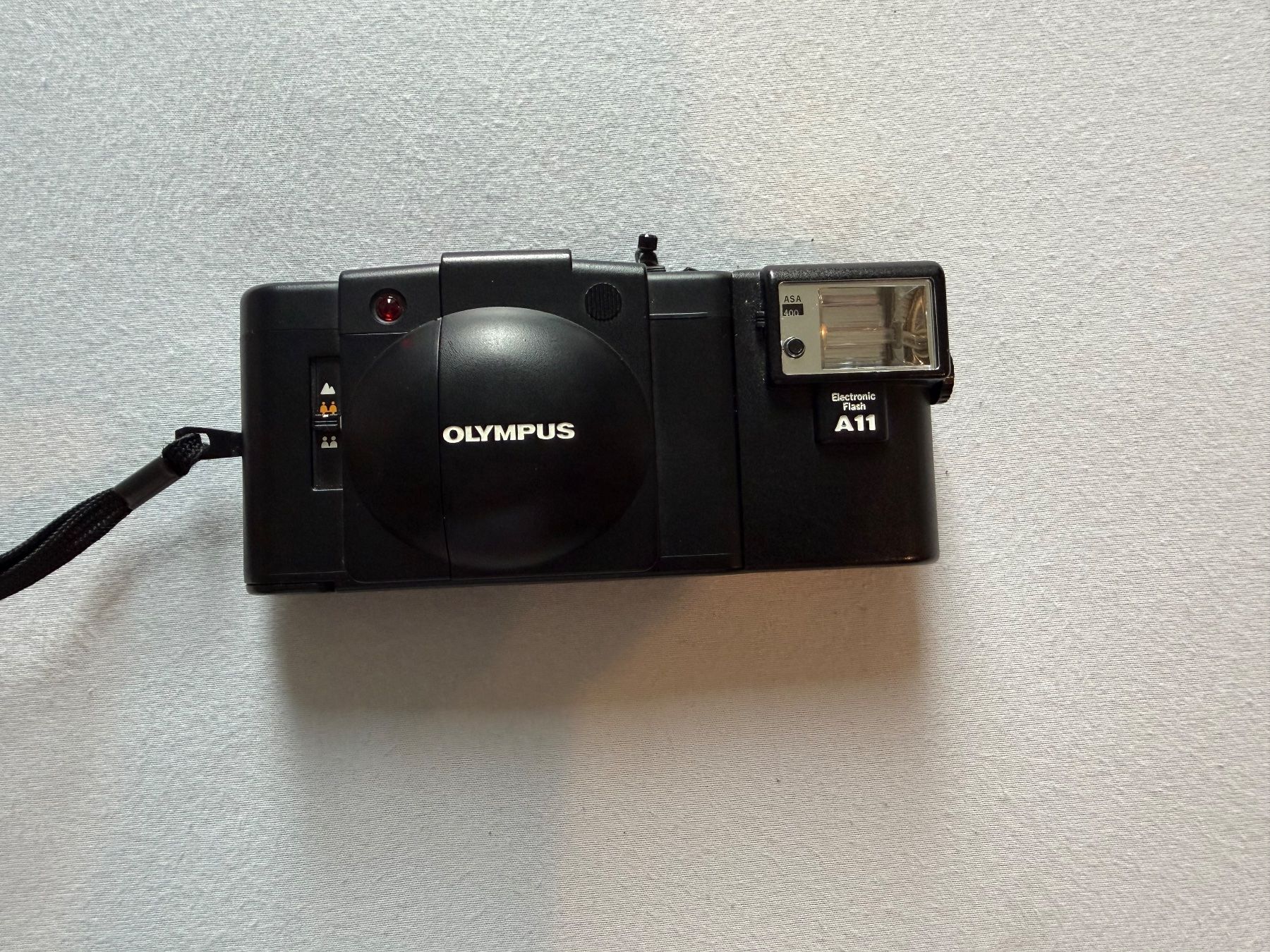 Olympus Kamera: Olympus XA 2 mit A11 Blitz – Neu (gemäss Beschreibung) aus Aarau von KorgPA 6